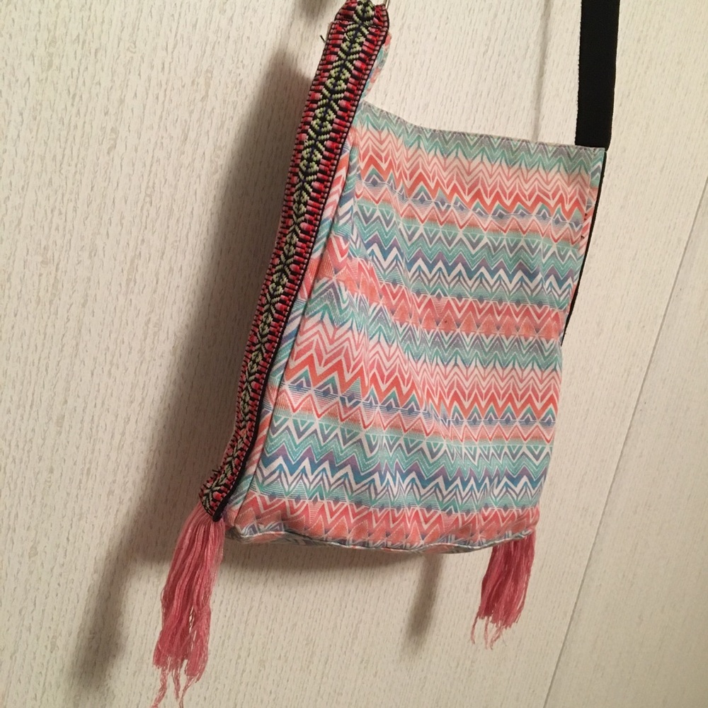 SOLD // Boho Shoulder Bag